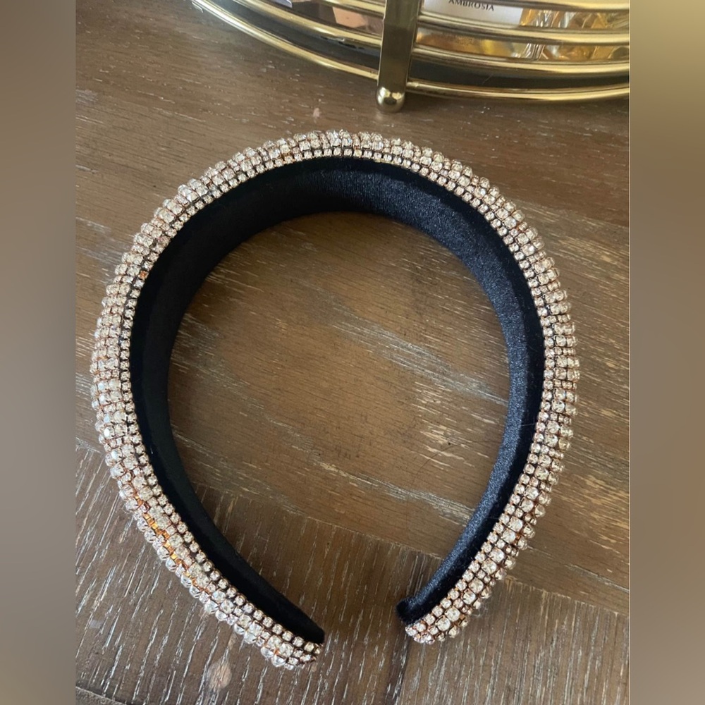 Elegant Black and Gold Embellished Headband
